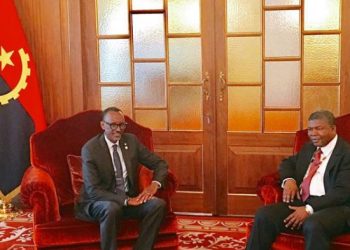 Perezida Tshisekedi yohererejwe intumwa, mu gihe mu genziwe w’u Rwanda yakoranye ikiganiro na Lourenço wa Angola.