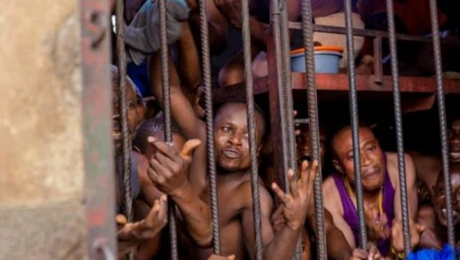 Umubare w’abagore bahohotewe ubwo imfungwa zaraswaga muri gereza ya Makala, wamenyekanye.