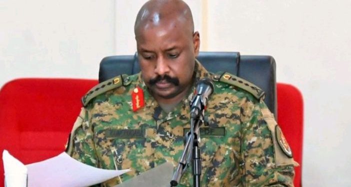 Umugaba w’ingabo za Uganda yahawe gasopo na Leta Zunze Ubumwe z’Amerika.