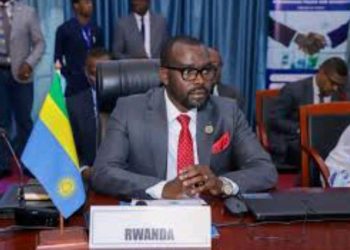 Perezida Kagame wari wahawe ikaze i Bujumbura mu nama ya COMESA yahagarariwe.