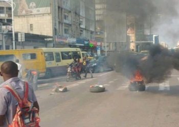 I Kinshasa hatangiye imyigaragambyo yo kwamagana itegeko nshinga.