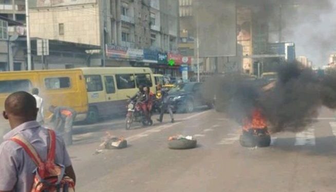 I Kinshasa hatangiye imyigaragambyo yo kwamagana itegeko nshinga.