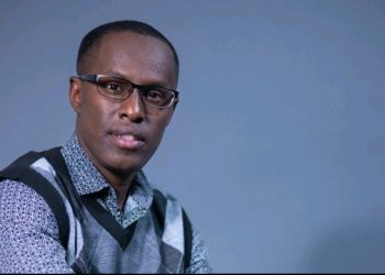 Ibyo wa menya ku Munyamulenge Sebahizi wanditse igitabo kirimo ibikora ku mitima yabenshi.