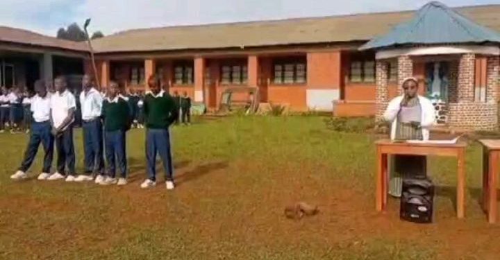 Amashusho ya Baltasar yatumye hirukanwa abanyeshuri 5 burundu muri Kivu y’Amajy’epfo.