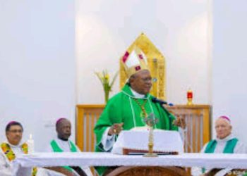 Karidinali Ambongo uri i Kigali mu Rwanda, yagize icyo asaba u Rwanda, RDC n’u Burundi.