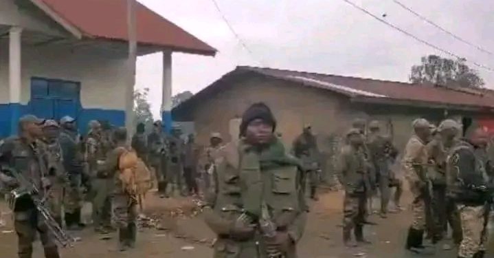 Ibya FARDC iri gutoroka ihunga Twirwaneho.