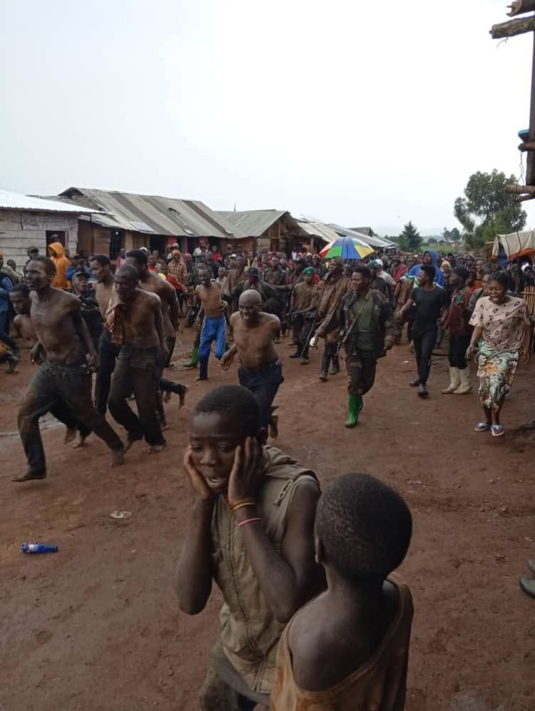 Ibyo Abanyamulenge bakorewe na FARDC mu Mikenke byavugishije benshi ku mbuga.