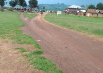 FARDC mu Minembwe yazindutse ikora icyashatse gutera abaturage ubwoba.