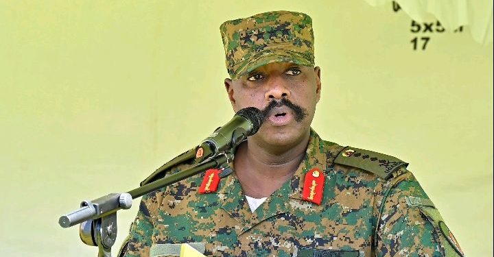 Gen. Muhoozi yatangaje uzasimbura se ku butegetsi muri Uganda.