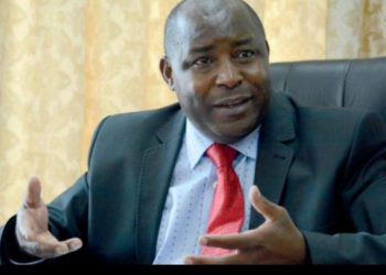 Perezida Ndayishimiye yirase ku bakomeye, ababwira ubutunzi afite.