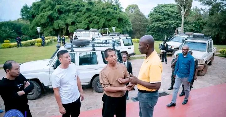 Amakuru ava muri Kivu y’Epfo aravuga uko hafunzwe abashinwa batatu n’icyo bazira.