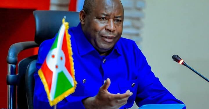 Perezida w’u Burundi yavuze ibyo gutera u Rwanda, avuga n’impamvu abantu batamenya imbaraga igisirikare cye gifite.