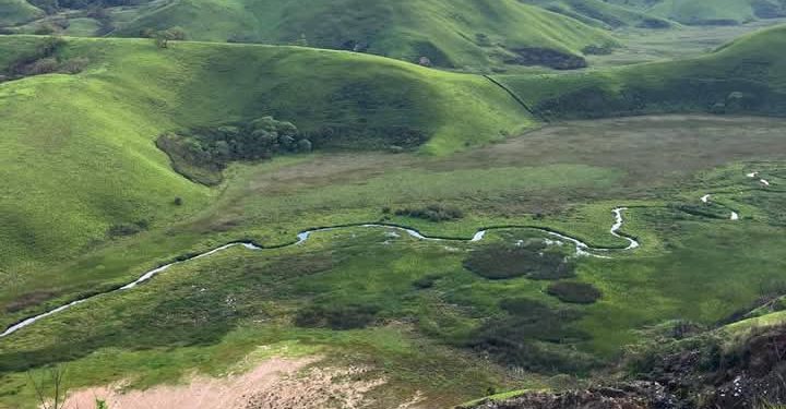 Uduce ingabo z’u Burundi zisigariyemo ahazwi nk’i Mulenge nyuma y’aho Twirwaneho izikubise umusubirizo.