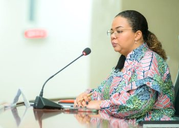 Icyo minisitiri w’ubanye n’amahanga wa RDC yatangaje kubyo guhagarika ibitero kuri m23.