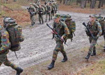 Avugwa ku ngabo za mahanga zigiye kurwanya m23.