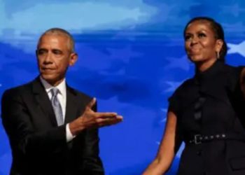 Michelle Obama yatanze umucyo ku bimaze iminsi bivugwa ko yatandukanye na Obama.