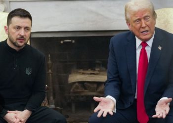 Hamenyekanye icyo perezida Zelensky yasabye Trump gukora mbere yuko aja mu Burusiya.