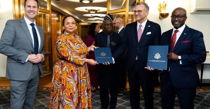 U Rwanda na RDC byatanze inyandiko zibanze ku masezerano y’amahoro.