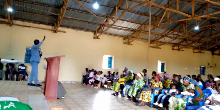 Umushumba Misigaro yatanze ibisobanuro byimbitse hejuru yo “kuramya Imana no kuyihimbaza.”