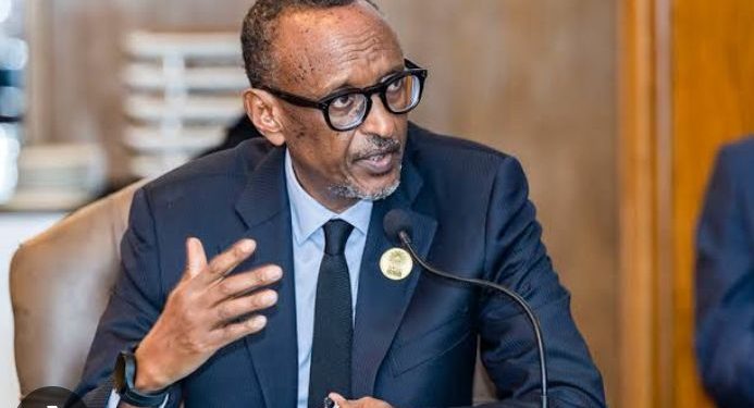 Perezida w’u Rwanda yerekanye inkingi zitatu Afrika yakubakiraho ikagira umutekano usesuye.