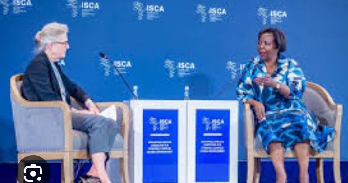 Mushikiwabo yatangaje ibintu byatuma Afrika igera ku iterambere yifuza.