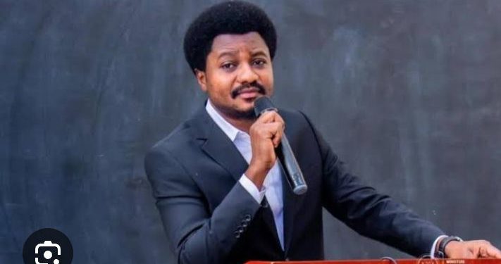 Minisitiri w’ubutabera wa RDC ararira ayo kwarika nyuma yo kugira ibyo ashinjwa.