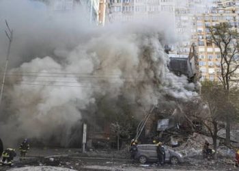 U Burusiya bwagabye igitero gikaze i Kyiv cyo mu kirere.