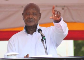 Perezida Museveni yagaragaje inkomoko y’intambara zibera muri RDC.