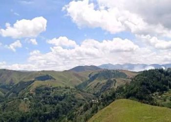 Twirwaneho yatashye ikanisa ryayo rishyashya.