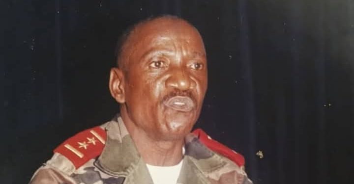 Umuryango wa Gen.Sikatende watanze umucyo kurupfu rwe.