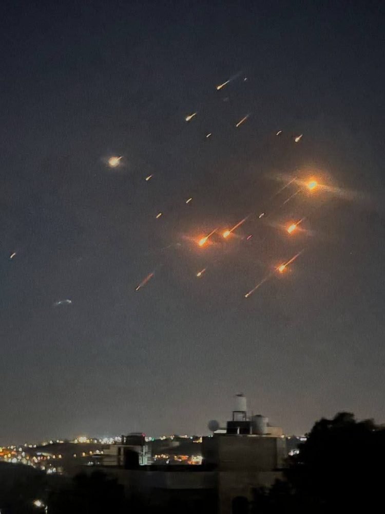 Iran yagabye igitero gikaze i Tel Aviv.