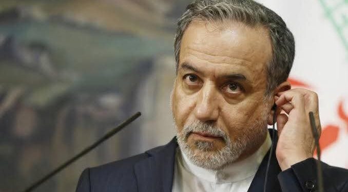 Iran yagize icyo itangaza kubyo Amerika yatangaje byo guhagarika intambara.
