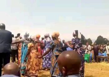 Ibyo wamenya ku giterane kidasanzwe, cyanitabiriwe n’abayobozi ba Twirwaneho na M23 mu Minembwe.