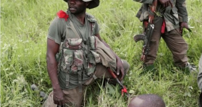 Umutwe wa Islamic State wigambye gukora igitero ku bantu barimo gusenga.