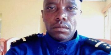 Gufungwa kwa bayobozi ba kuru muri polisi y’u Burundi biravuza ubuhuha.