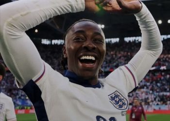Arsenal Yegereje Kurangiza Ibiganiro ku Gufata Eberechi Eze muri Crystal Palace, Hasigaye Inzitizi Imwe