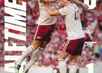 Arsenal yatsinze Manchester United.