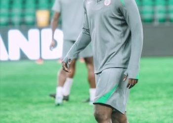 AC Milan mu biganiro bya nyuma na Bayer Leverkusen kuri Victor Boniface.