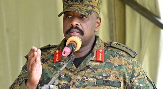 Gen Muhoozi yagaragaje uruhande ashyigikiye hagati ya RDC na AFC/M23.