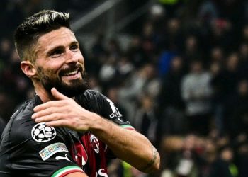 Olivier Giroud abaye umukinnyi mukuru muri Ligue 1.