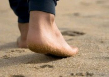 Kwambara Ibirenge: Inyungu ku Buzima n’Imikorere y’Amaguru.