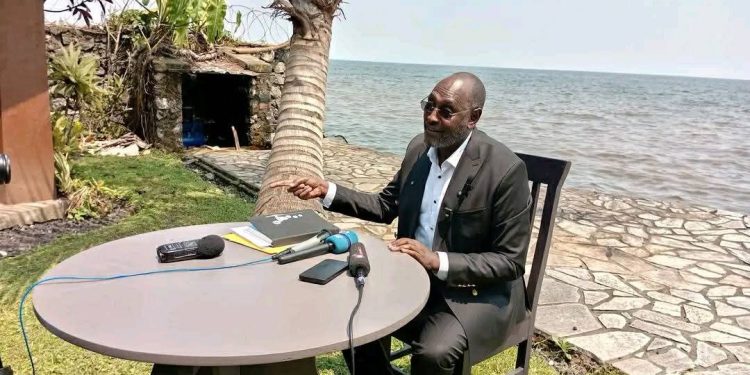 Mu burakari bwinshi Moïse Nyarugabo yamaganye ubutegetsi bwa RDC n’ubw’u Burundi