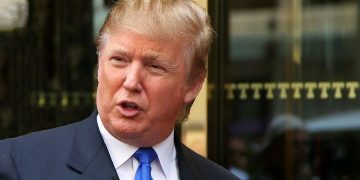 Perezida Trump yahinduye izina rya minisiteri y’ingabo avuga n’impamvu