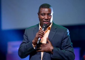 Intumwa Gitwaza yizihije imyaka amaze mu murimo w’ivugabutumwa, agira n’icyo abivugaho