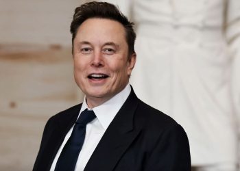 Elon yanditse amateka mashya nyuma y’uko ageze ku kigero cy’ubukire kitarageramo undi