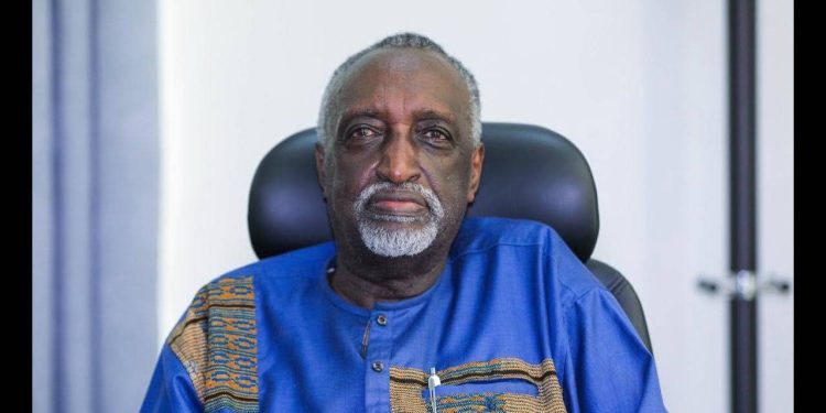 Tito Rutaremara yasubije abavuga ko u Rwanda rufite ingabo muri RDC