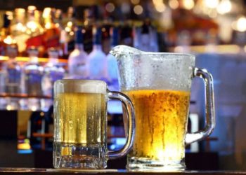 Abagirira ingendo muri Kenya basabwe kwirinda bimwe mu binyobwa byaho