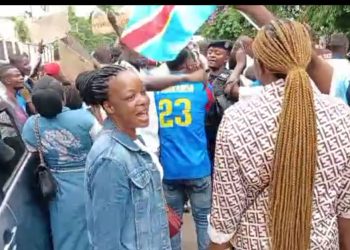 I Kinshasa harikubera imyigaragambyo ikaze, inasaba abayobozi bamwe kwegura