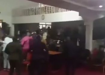 RDC: Abo mu nteko ishinga amategeko barwaniye mu nama