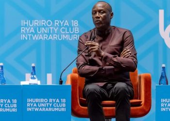 “Mu gihe igihugu cyaba gitewe, abasirikare bacyuye igihe twiteguye kongera gufata inshingano”-Gen Ibingira